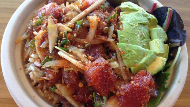 Zagat's tweet photo. 8 poke bowls to try in San Francisco: https://t.co/u2jCURLab0 https://t.co/XSSsba5aLl