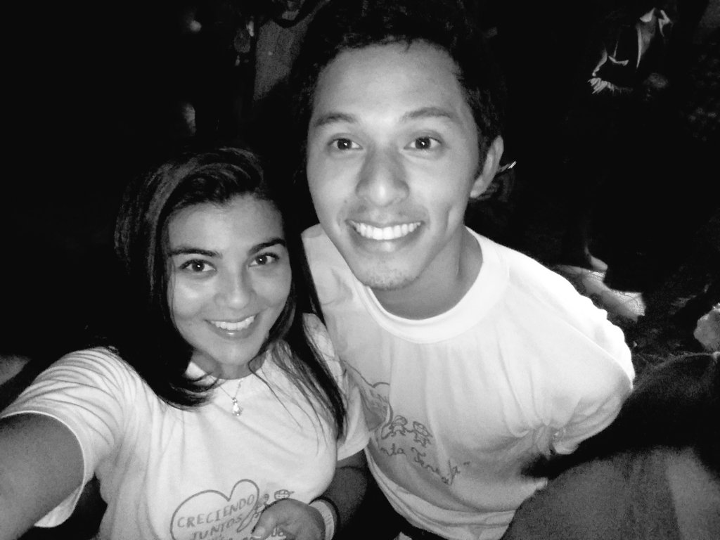 ClaudiaGuarache's tweet photo. #ToneandoJuntos #LollipopParty #CreciendoJuntos @SantaTeresitaCJ https://t.co/yyxDUonlp7