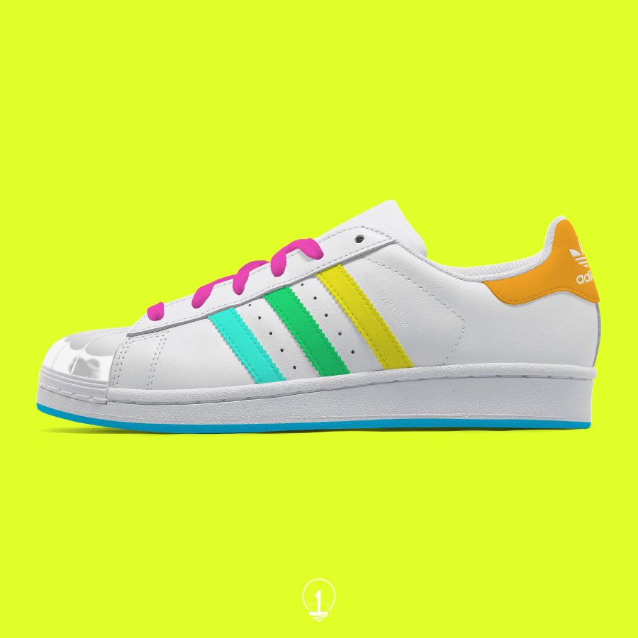 1Optimize's tweet image. Los domingos los #creativos de 1Optimize nos ponemos los tennis y salimos a disfrutar de #Medellín!