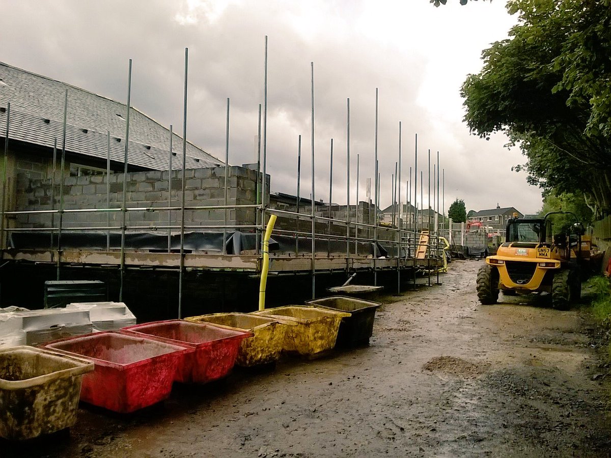 pcbrickworkltd's tweet photo. Thurlstone Primary School progressing @ghurstltd #Sheffield#teamwork https://t.co/K4JNdYuibX