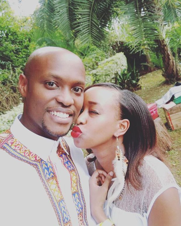 KweyuJasper's tweet photo. When your GF visited you and she pretend eti hataki kula yaani ameshiba . https://t.co/fRACRd8oB3