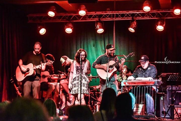 Big thanks to <a href="/PCamerah/">Phoenix Camerah</a> for this shot! Playing a few new songs as a duo tonight at <a href="/MuldoonSaloon/">Muldoon's Saloon</a> #WinterParkFlorida