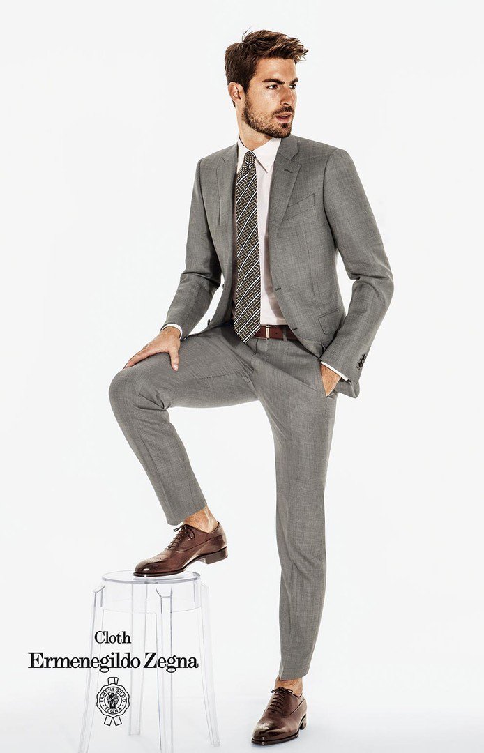 clothenthusiast's tweet photo. Step up your summer suit game with #Zegna #highperformance #fabric #madeinitaly #socksoptional https://t.co/54cpfMZVI7