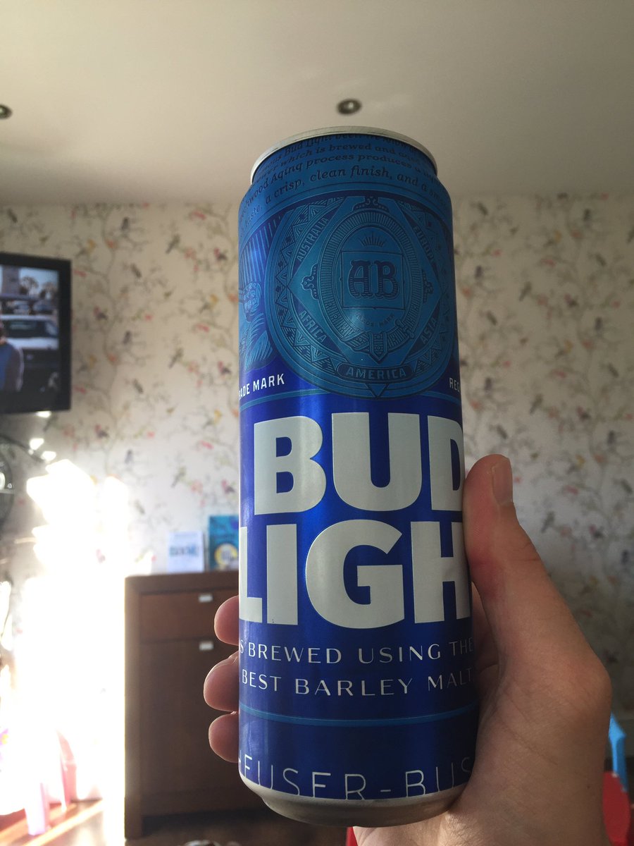 Edg1e's tweet image. That's a big can of bud #2pints