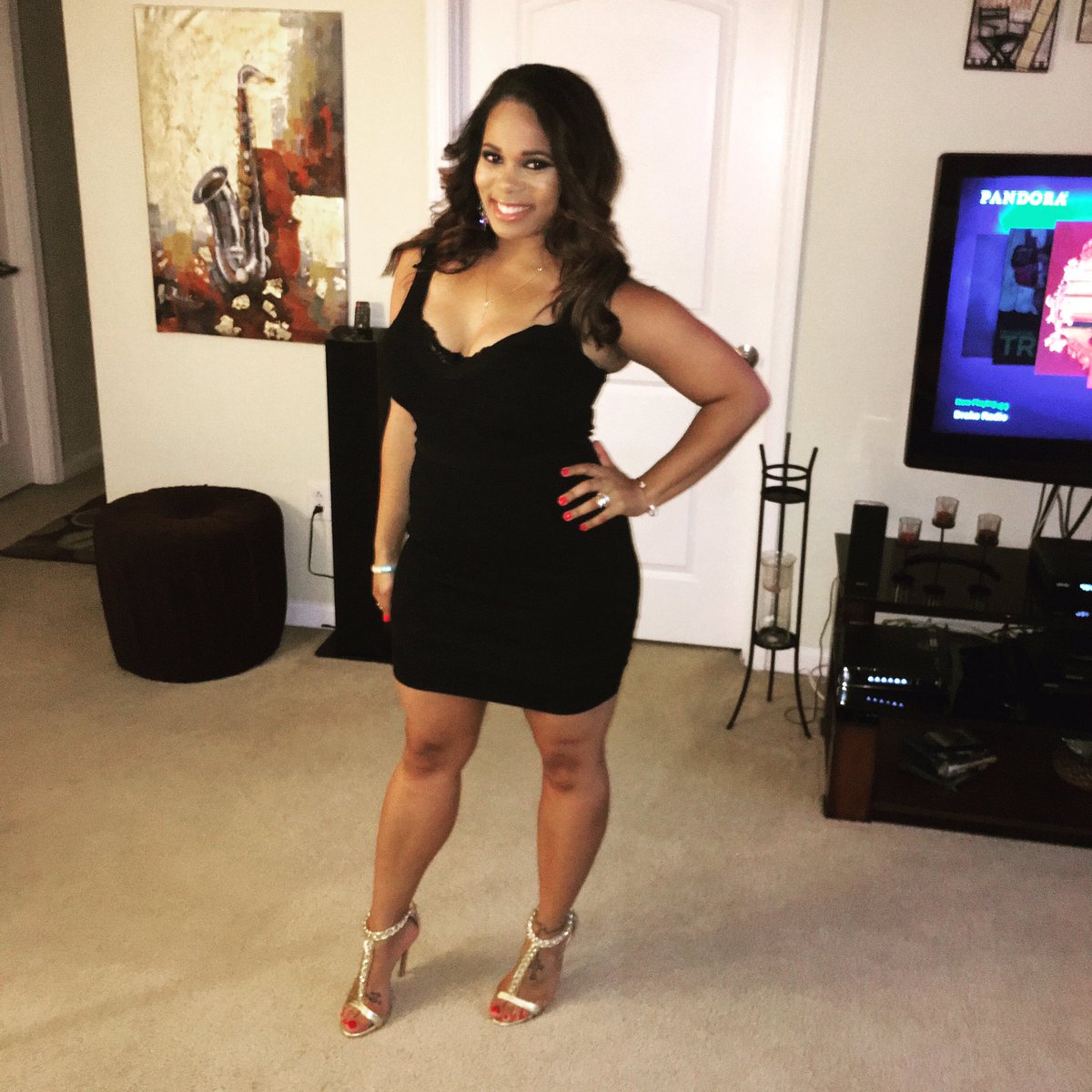 tnicolee2323's tweet photo. #AboutLastNight #Philly. Dinner and view was amazing @BellevuePhilly #XIXNineteen πππΎππ https://t.co/wqMEOnwbEQ