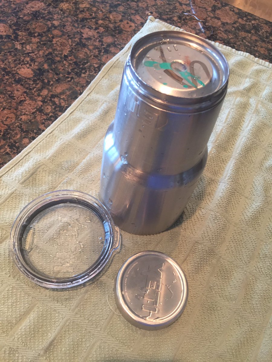 LeeboAU's tweet photo. Well that sucks. @YETICoolers hand washed. https://t.co/XbpQ9Op4Jv