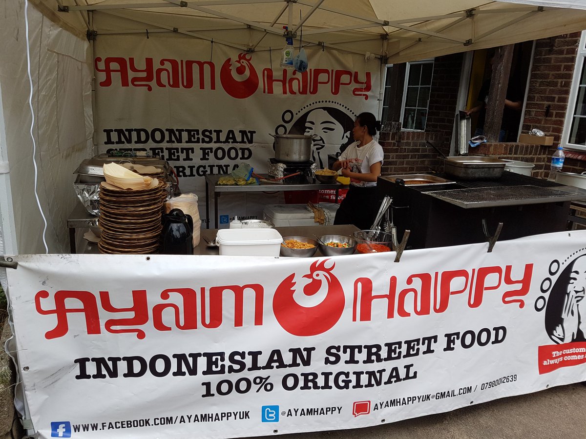 FoTHCP's tweet photo. #Shuffle restaurant is open &amp; taking bookings until the 15/7. Get ur #Indonesian on: https://t.co/iMxj0J28hB https://t.co/Bak22kKFZc