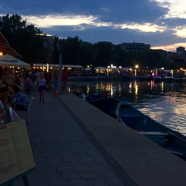 NomadGio's tweet photo. Constanta | summer | friends #friends #constanta #romania #travel #digitalnomad #dinner #harbour https://t.co/Ak8okMx7Jl