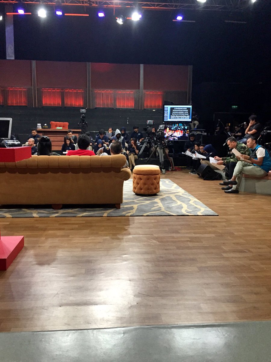 Jangan lupa nntn ya #Inisahur29OPPO yaaa😆👍🏼👍🏼👍🏼👍🏼
Aku hari ini hari terakhir ikut inisahur loh😚💖💖💖💖💖
生放送もうすぐで始まるよ！