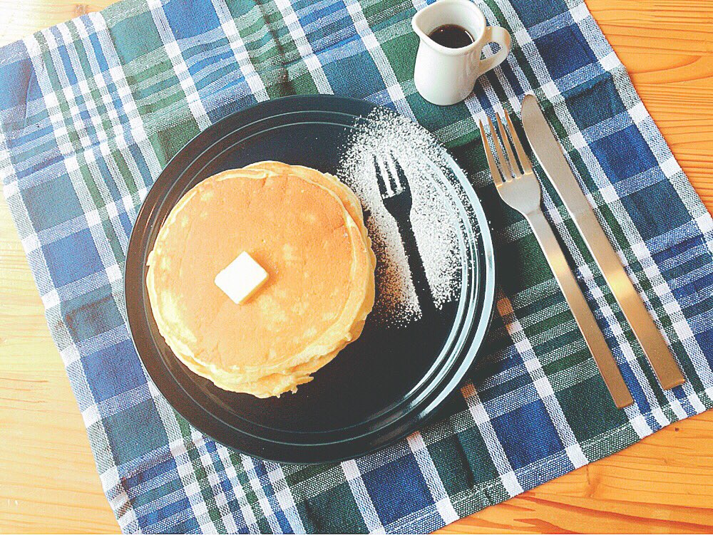 chanceof35's tweet photo. 7月からうちのお店でパンケーキします!(^^)!ネーミング死ぬほど恥ずかしいけどひらきなおって、愛情こめて1枚1枚作るので、よければ食べにきてね☆ https://t.co/jPoY3lxkru