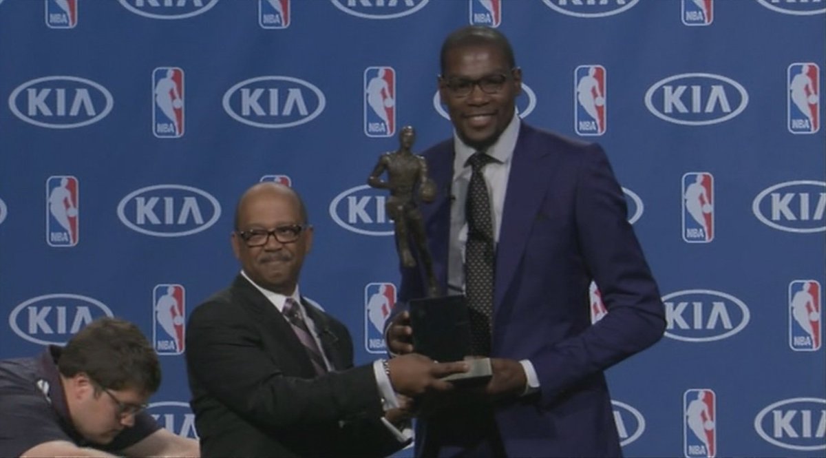 The Heat have reportedly wrapped up their pitch to Kevin Durant... bit.ly/29F7C5p?utm_me… https://t.co/UM7CM3TNWX