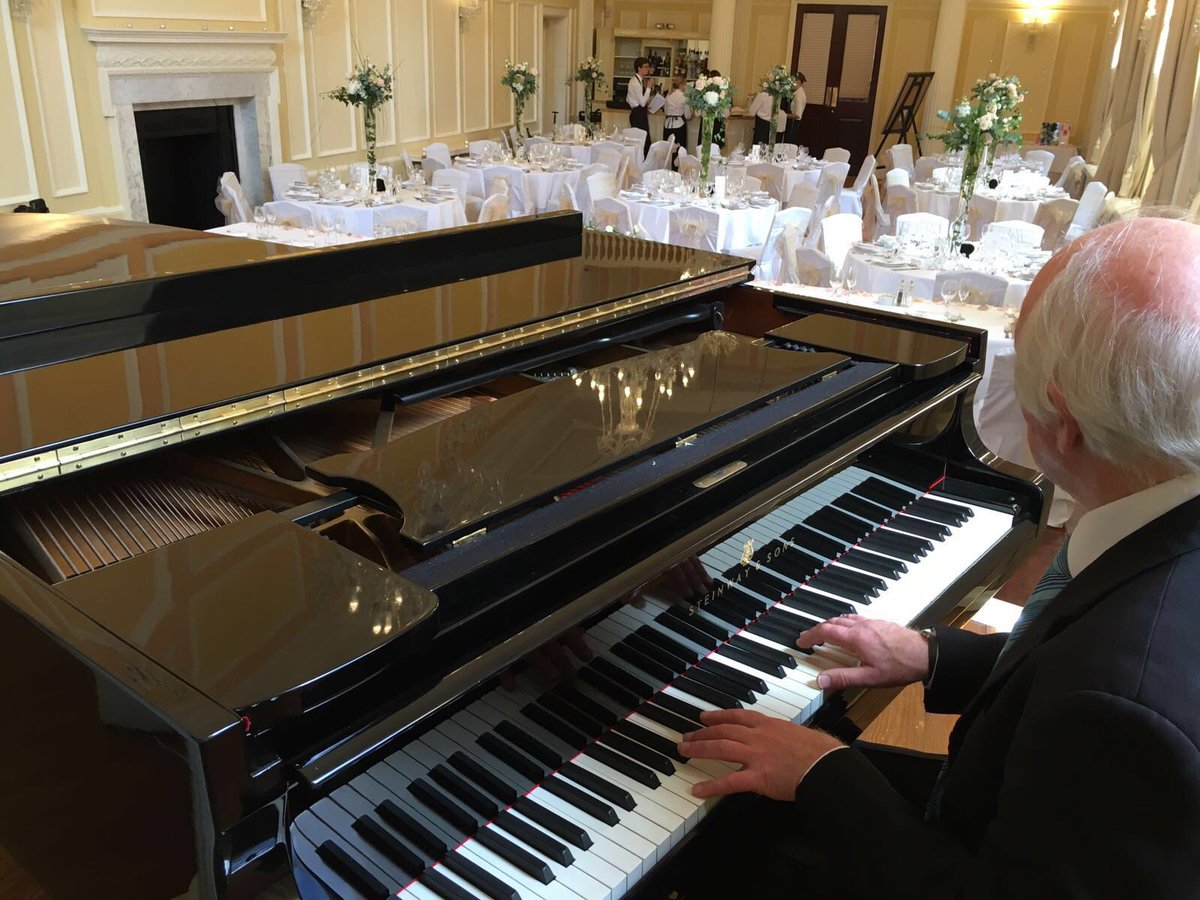 Beautiful wedding at <a href="/Assembly_House/">Assembly House</a> with <a href="/dale_bullimore/">Dale Bullimore</a> #assemblyhousewedding #weddingdj #wedding-singer