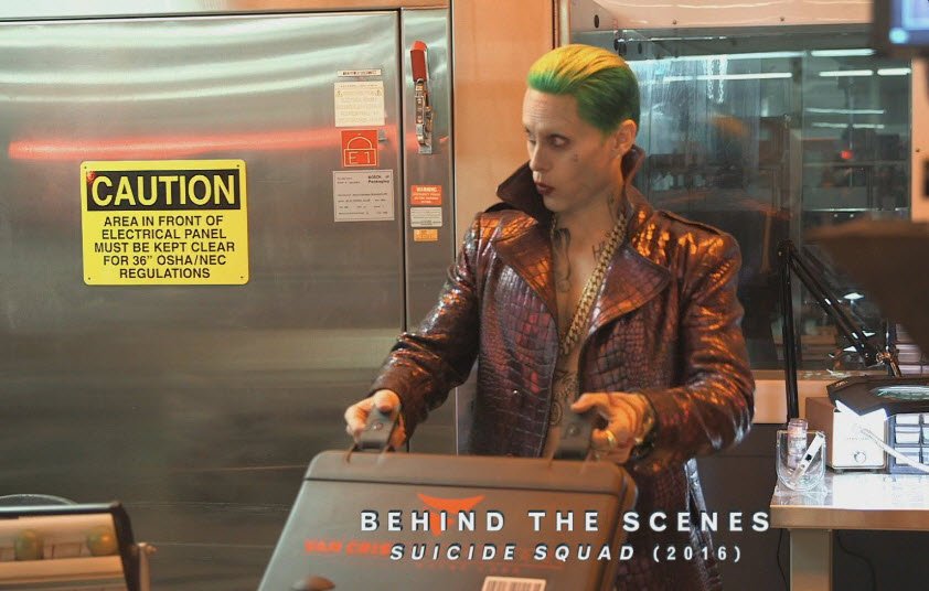IMAX's tweet photo. We wanna play, too! #TheJoker shows us new toys in #SuicideSquad behind-the-scenes photos. https://t.co/COJmYvUVrv https://t.co/Fhc8yYS9ja