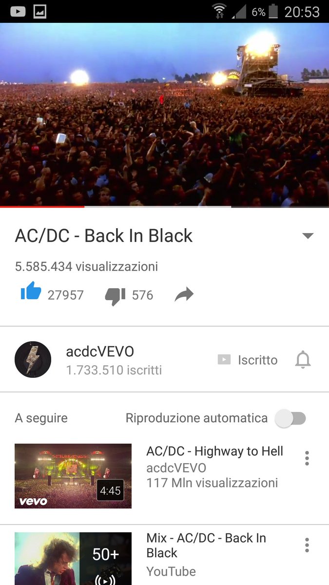 com_santin's tweet photo. Più di Justin e i 1D messi assieme , grandi AC DC 😍 , leggende 😍 https://t.co/rAGNdmIYih