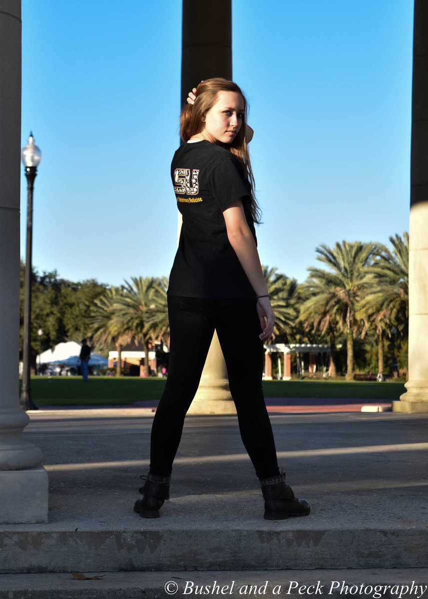 alexandra_kasey's tweet photo. #LSUGirlsBreakTheInternet https://t.co/TbuqDp71GE
