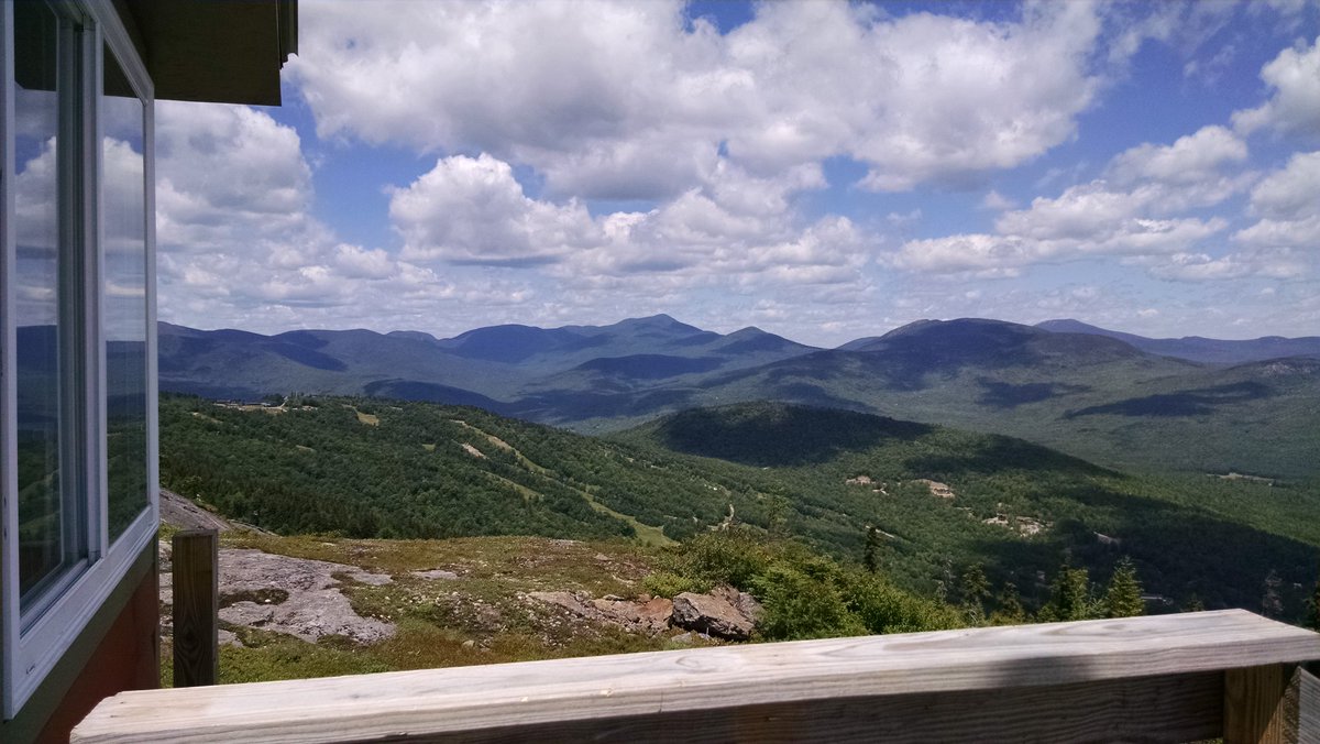 Whitman_Kris's tweet photo. Beautiful day @sundayriver #happyplacefound https://t.co/3xwyIUQDBi