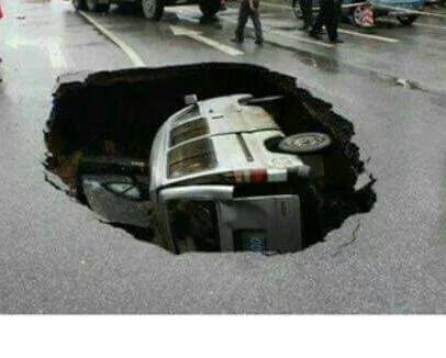 a3Route's tweet photo. 22:15 whoever is The president of this country must resign with immediate effect! This is shame  https://t.co/25I1wHsWua via @BodaAssofKenya