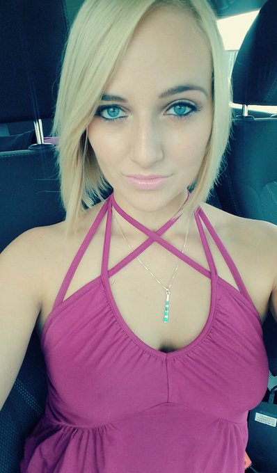 Happy #sundayfunday everyone! Don't forget to rate me on @FreeOnes mwaaaah!!! ❤️😗 https://t.co/E8pDg<a href="/tag/sundayfunday"class="tags">#sundayfunday</a>