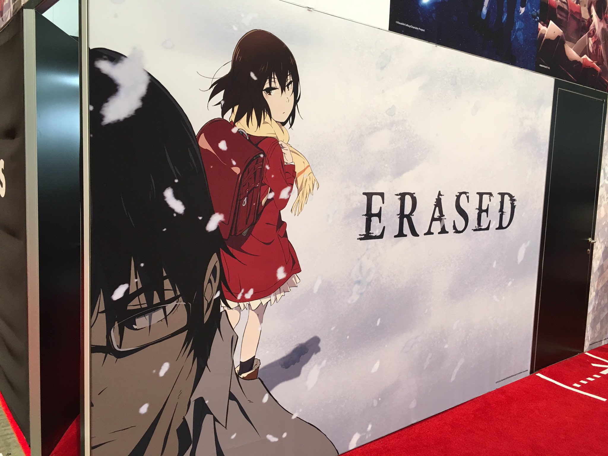 Tvアニメ 僕だけがいない街 僕街は 英語圏では Erased というタイトルで展開されています 現在ロサンゼルスで開催中のanimeexpoでも人気で 次が気になる展開がアメリカにも響いているようです Animeexpo16