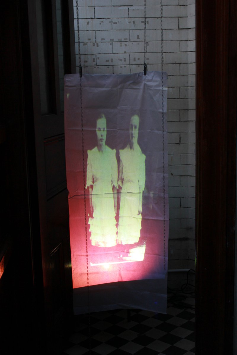 lhmarker's tweet photo. Another day at the Edwardian Cloakroom Bristol with @bethebronson. One more day left! https://t.co/Ix09EJ4mUv