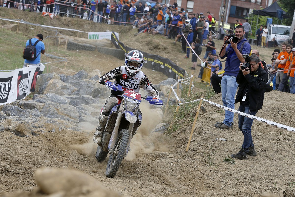 .<a href="/OutsidersYamaha/">Outsiders Yamaha</a>'s L.Larrieu claims a strong runner-up result <a href="/Enduro_GP/">EnduroGP</a> of Spain. Read: yamaha-racing.com/enduro2/articl…