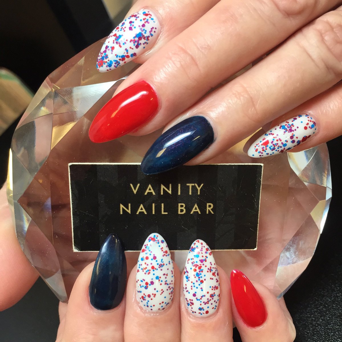 angies_nails's tweet photo. #fourthofjuly #freedom #USA #america #independenceday #4thofjuly #naillove #notd #nailpro #gelnails #vanitynailbar https://t.co/1wgeCaJ7T5