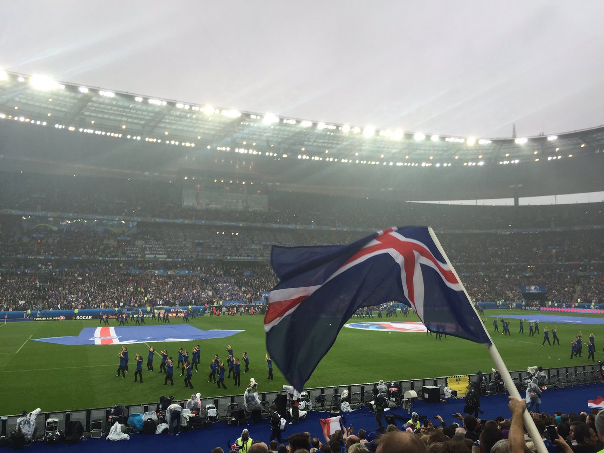 Ég er stoltur Íslendingur 
#EURO2016 #ÁframÍsland #LifiÍsland