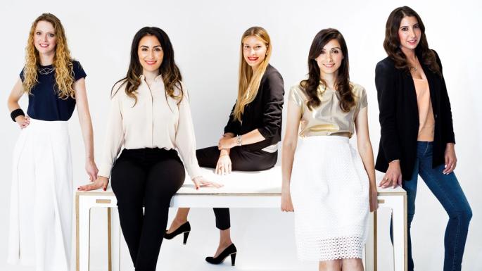 decorcafenet's tweet photo. #Inspired by @Kate_Bassett #35Under35 with  #AneekaKhan #interiordesign #startup @eporta_ https://t.co/B181MoXBW4 https://t.co/P7luDyEChI