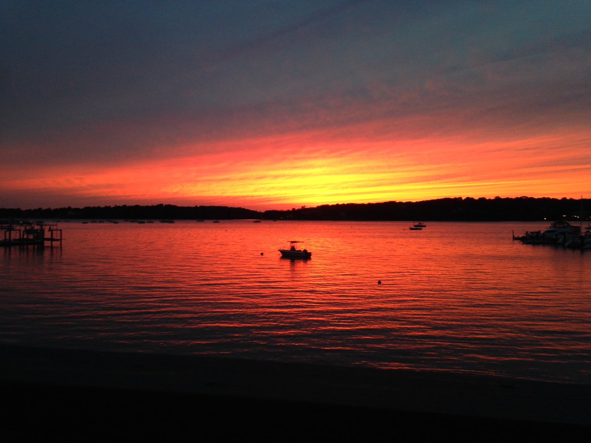 damianhpeter's tweet photo. Happy 4th of July from the Navesink River in Fair Haven, NJ https://t.co/bfkxeYKESw
