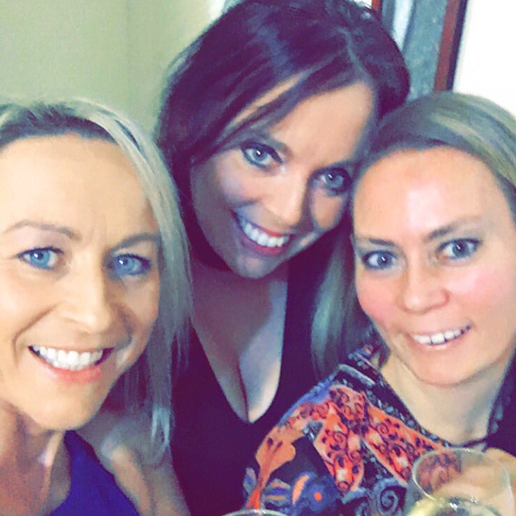 Simba_TT's tweet photo. #friends #love #thesegirls #strength https://t.co/nw1OXWEu9y