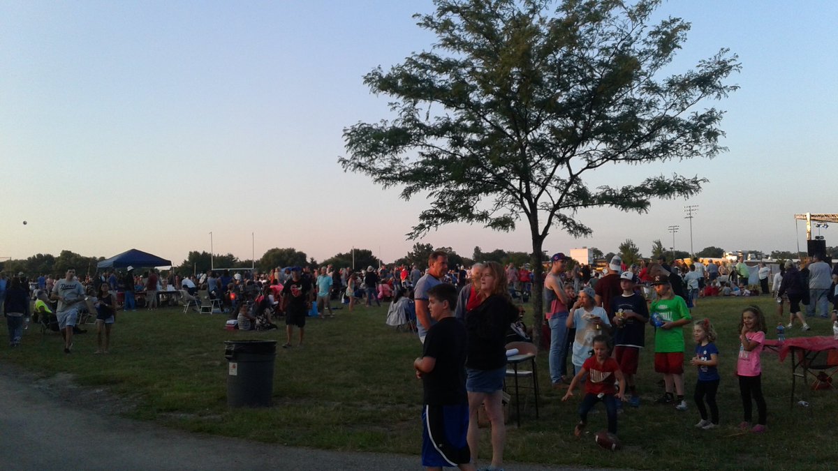 #Roselle July 3 fireworks. Nice turnout to hear American English play.