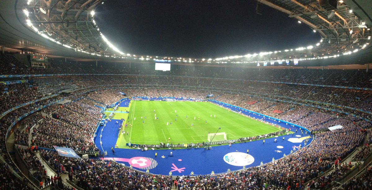 lexis_dms's tweet photo. #FRA 5-2 #ISL @StadeFrance #EURO2016 https://t.co/gy6eFCD46O