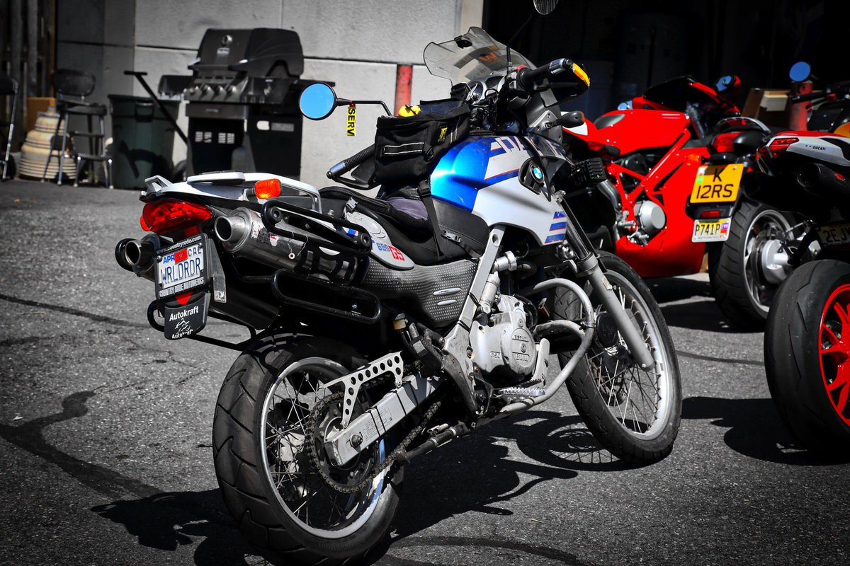 clearcloudD's tweet image. Waiting for Uber to take me to Iceland— #Icelandair Go #Iceland #Euro2016 #BordertoBorder @panyannitsos @Johneaux