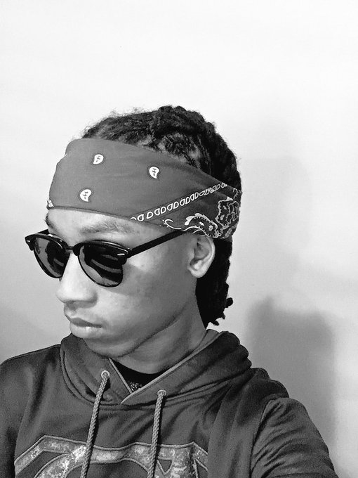 My fit for the day https://t.co/t9QiNed9Jv<a href="/tag/mood"class="tags"><span>#mood</span></a>