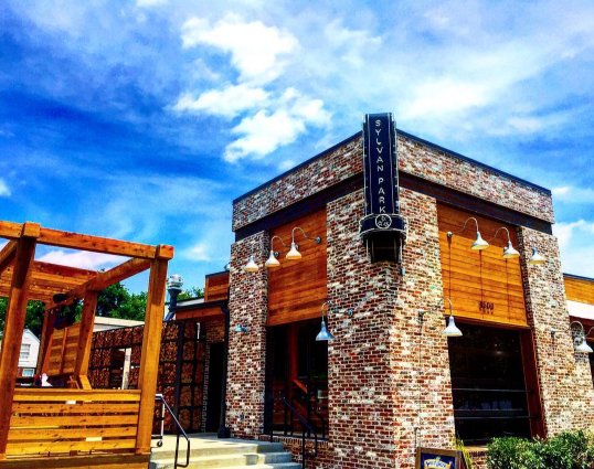 Pretty cool shot of Sylvan Park from <a href="/dspritch/">Dillon Pritchard</a> - thanks! #edleysbbq