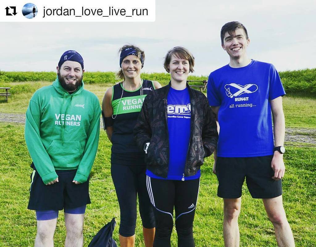 VeganNewbs's tweet photo. Vegan Power! The vegan runners from the @Run4It Tentsmuir Trail! - - -
#veganrunner #veganathlete #vegan #run4itdun… https://t.co/jeYZDejdBy