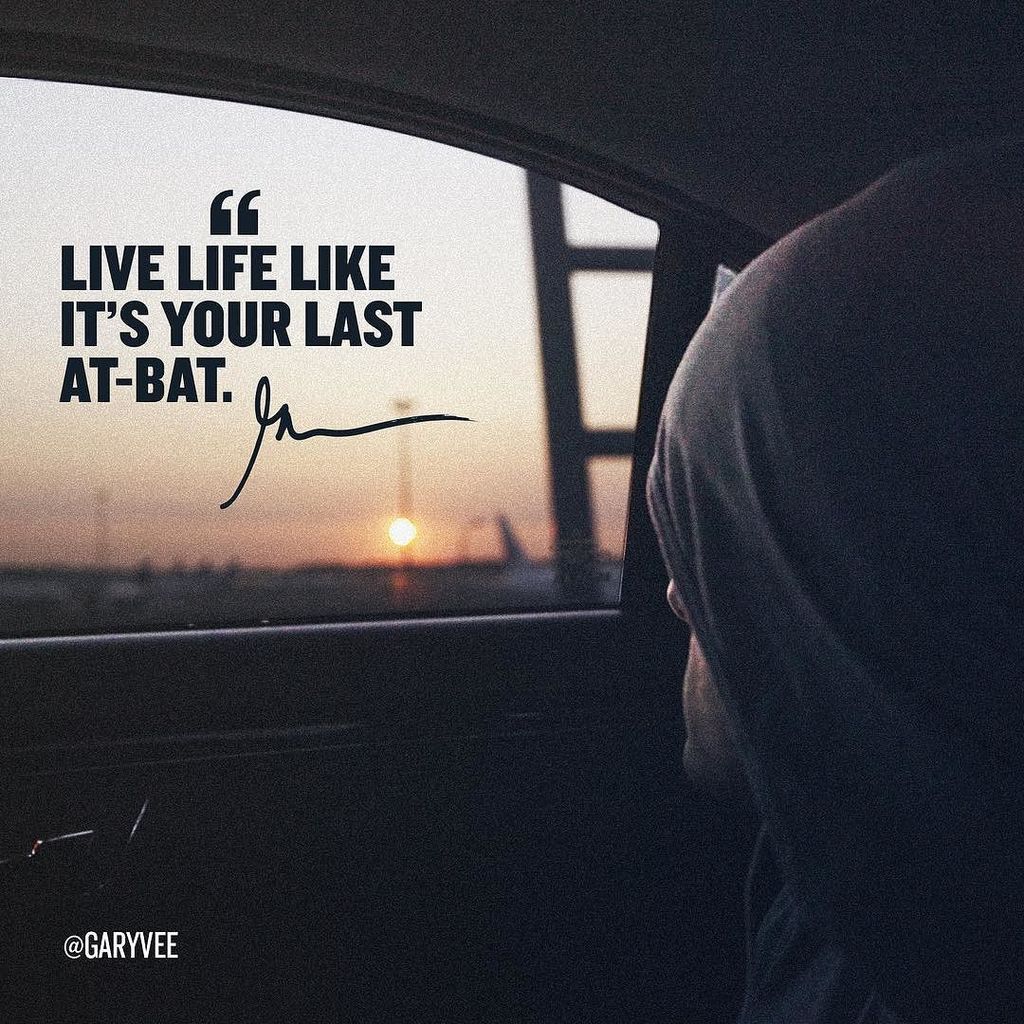 garyvee's tweet photo. After the 4th of July weekend ... Go and get it !!! 🔥🔥🔥🔥🔥 https://t.co/ibERcxoXZb https://t.co/dBo3yO5kN1