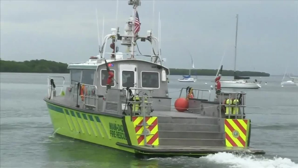 First responders remind Independence Day celebrators to stay safe bit.ly/29n1KjC?utm_me… https://t.co/mYJX5ob9jn