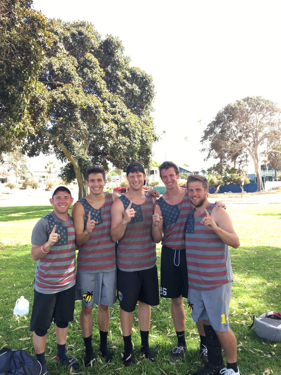 isugnomes's tweet photo. Your Gnome brothers are San Diego Slammer champions! Congrats guys! #Flomes https://t.co/nbAr13v4Qp
