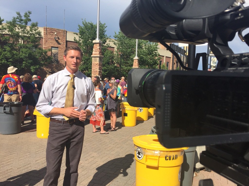 SportsDadMark's tweet photo. Waiting for my live shot the commercial in my ear said "Hey Mark, how are you feeling?" So I answered.  #IFBproblems https://t.co/35sKEsDIxj