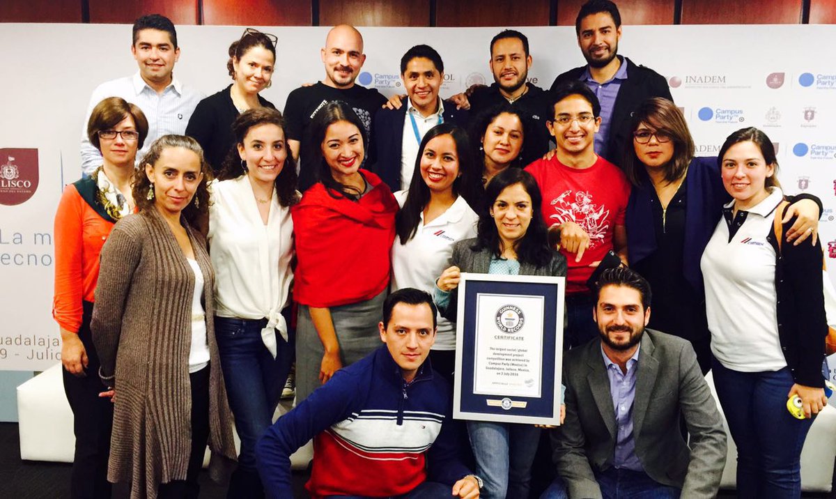 Juan_HdezNatera's tweet image. RT SAGARPA_mx: #HackatónCPMX obtiene récord Guiness con 20 mil competidores. Se recibieron proyectos para la #Segu…