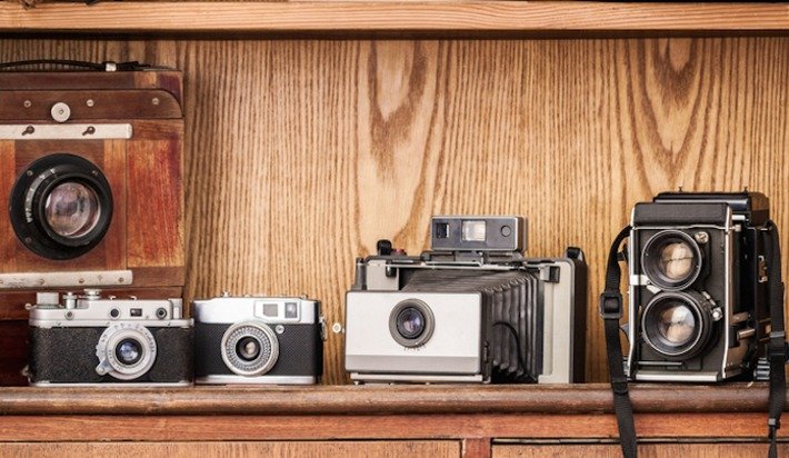 Relo2oc's tweet image. A vintage camera collection can really strike a pose as art for your home: otbd.it/KVFEiJ