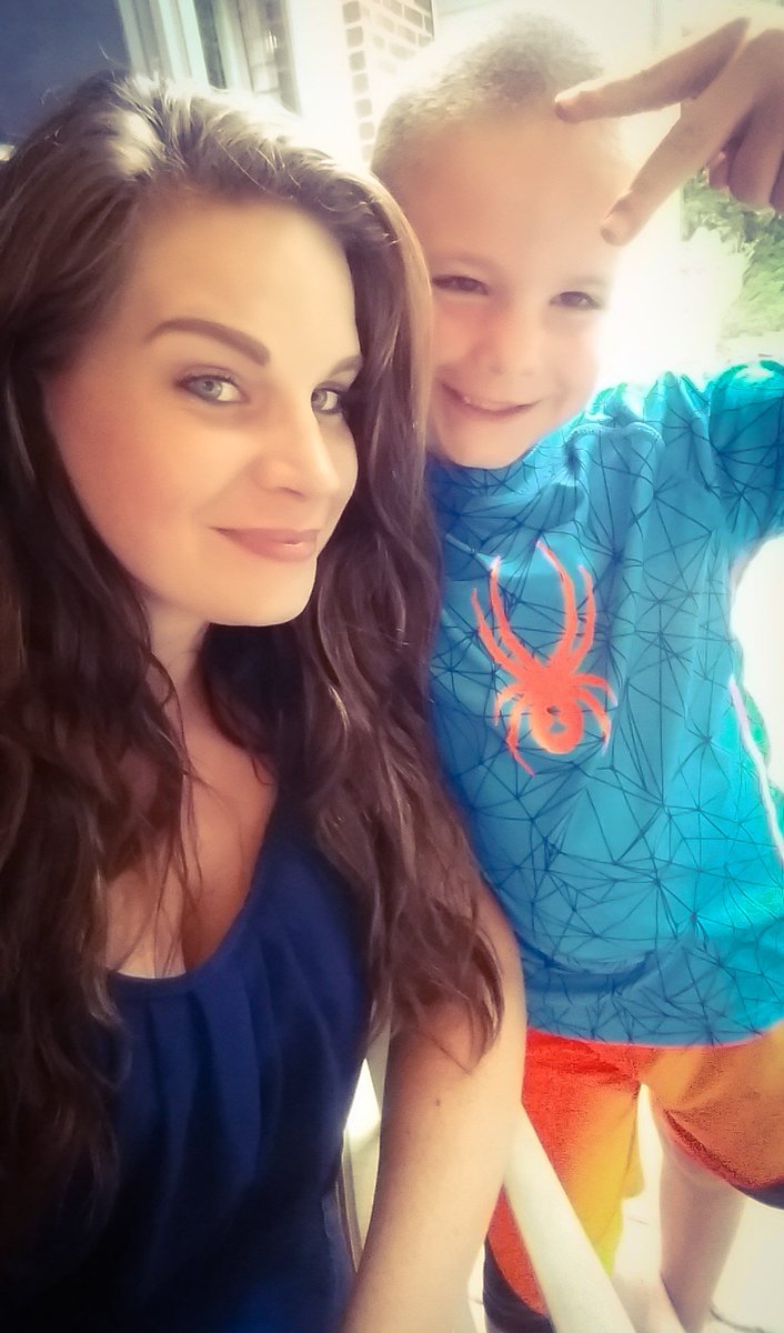 StrattonNicki's tweet image. Me and my boom :)