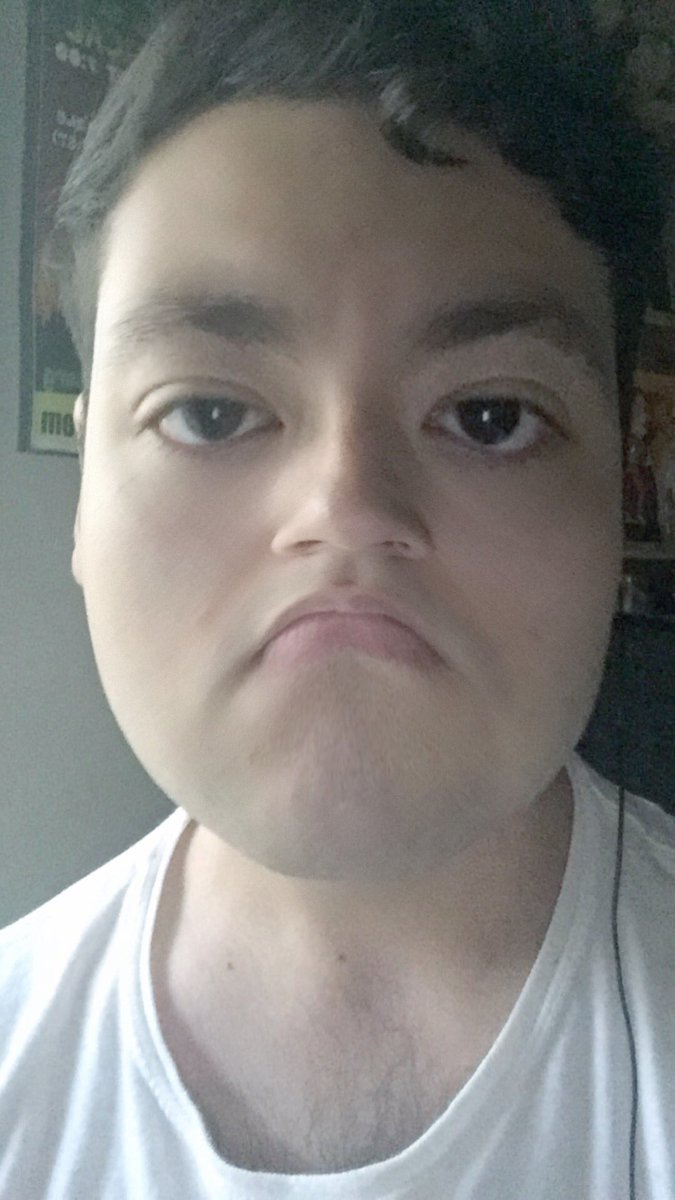 Jason_Vences's tweet image. My face when a customer orders &quot;the purple drink&quot; #StarbucksProblems