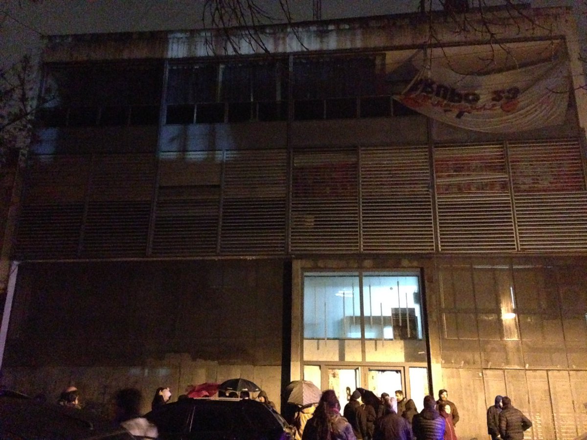 Forzaron la puerta de la administración de <a href="/pormastiempo/">Por Más Tiempo</a>. Están destrozando el trabajo de meses.