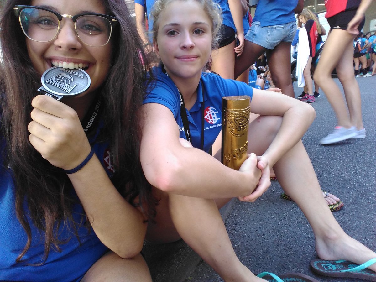 93smixtape's tweet photo. #TIMAndorra2016 🔮😏😜🌈🍓🍑🌸💙🌿😊😘🌿🍑 olé bebésssd https://t.co/OaqO36wX3c