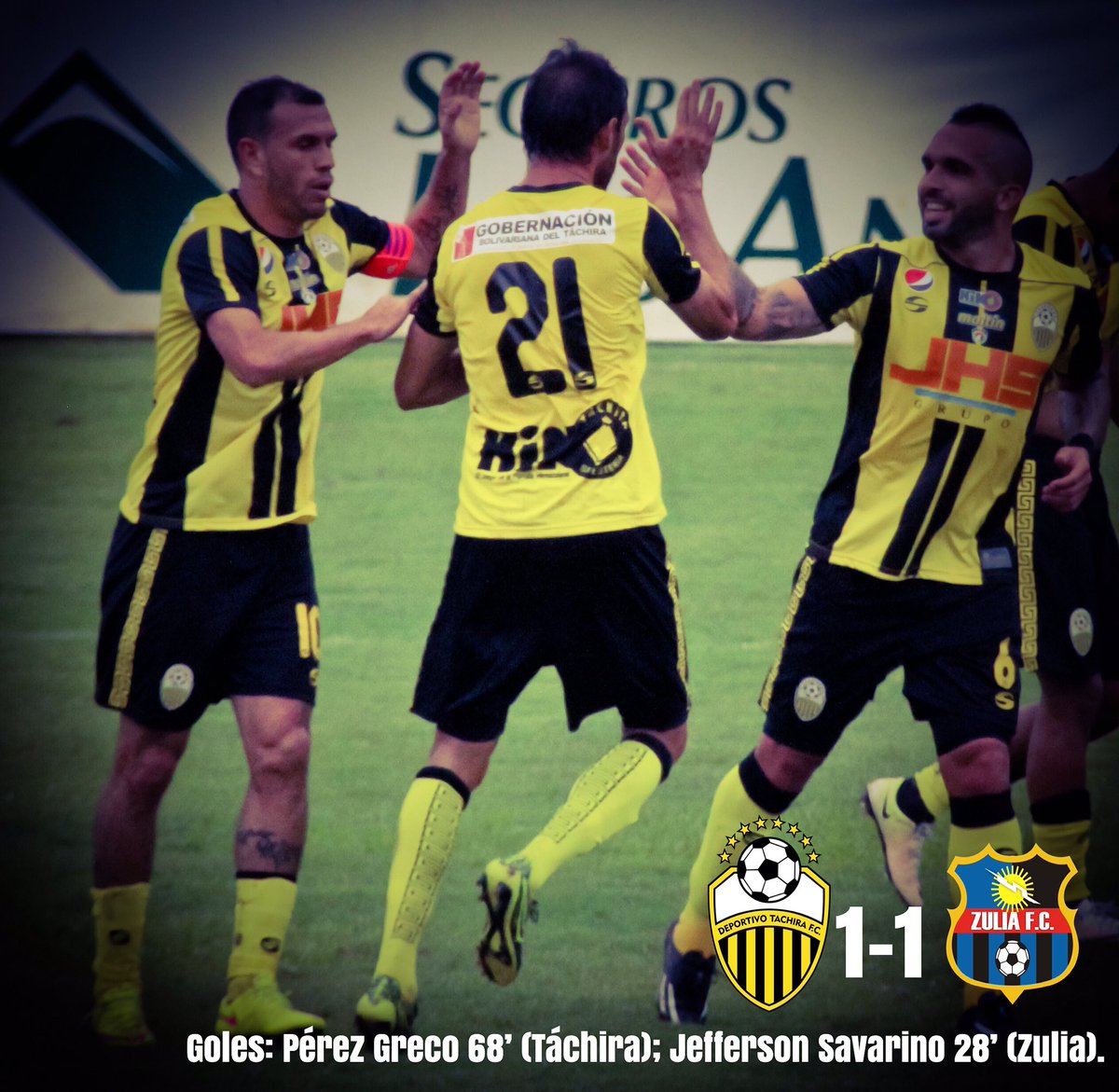 QuirozAnderson's tweet image. #FutVe 🇻🇪⚽️
#CLA2016 

@DvoTachira 1-1 Zulia.