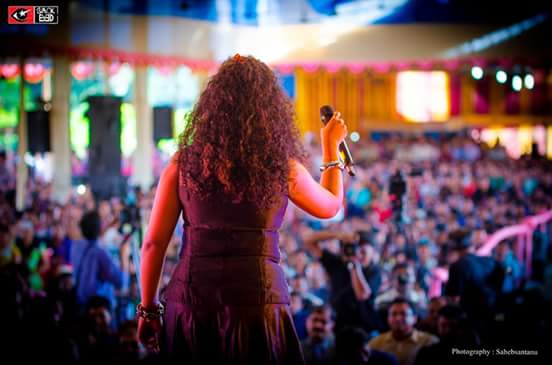 EventHous's tweet photo. Anwesha Live!!
#team_beh https://t.co/1uUmy6kXcA