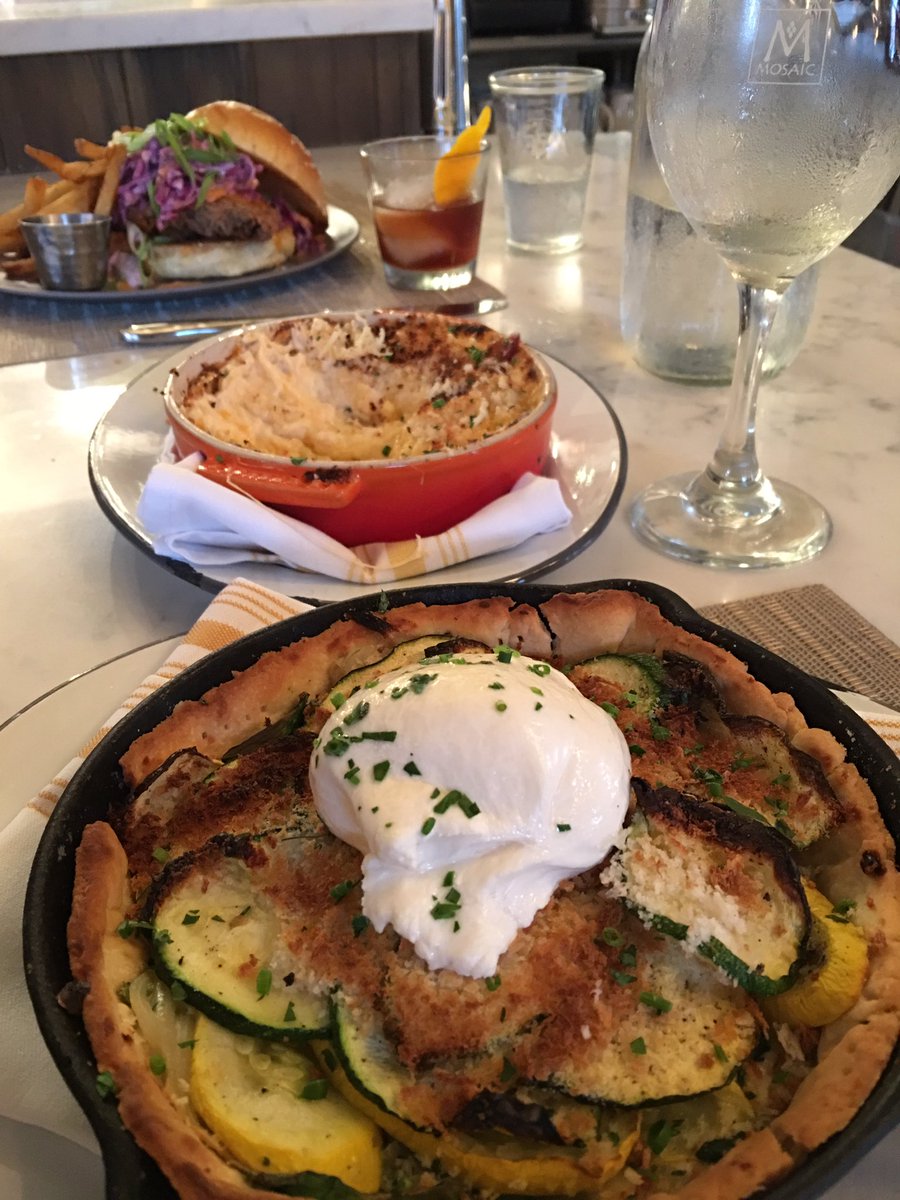 ACorkintheRoad's tweet image. Blown away by the service &amp;amp; quality at The Westendorff in Charleston #upperking #vacay #friedchicken #Gouda #foodie