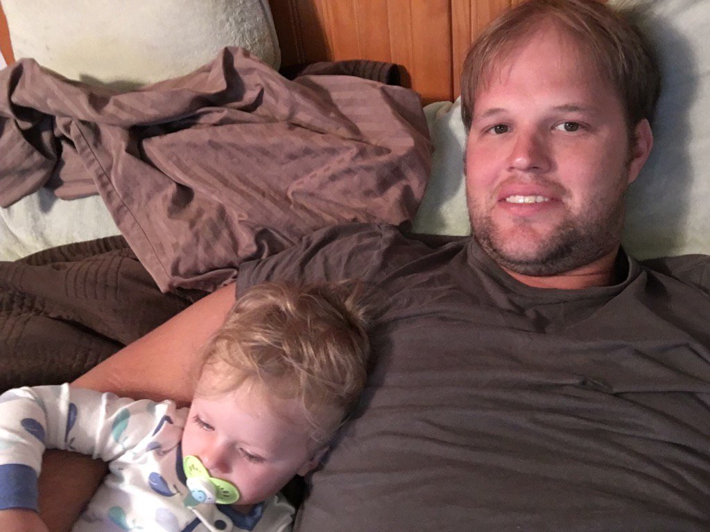 MaxeyChris's tweet photo. Late night Mickey Mouse clubhouse.#lovethemouse https://t.co/dP5g0Q7K4E
